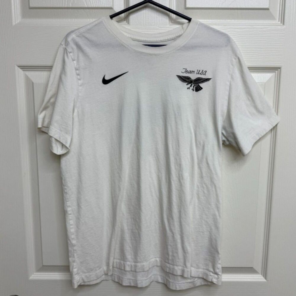 Men's Nike USA T-shirt - Large